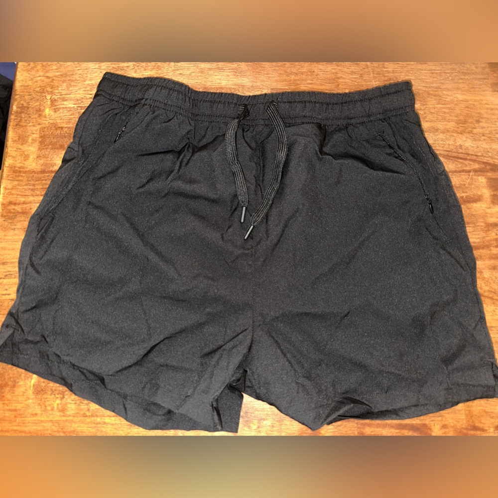 SHEIN Men's Black Athletic Shorts